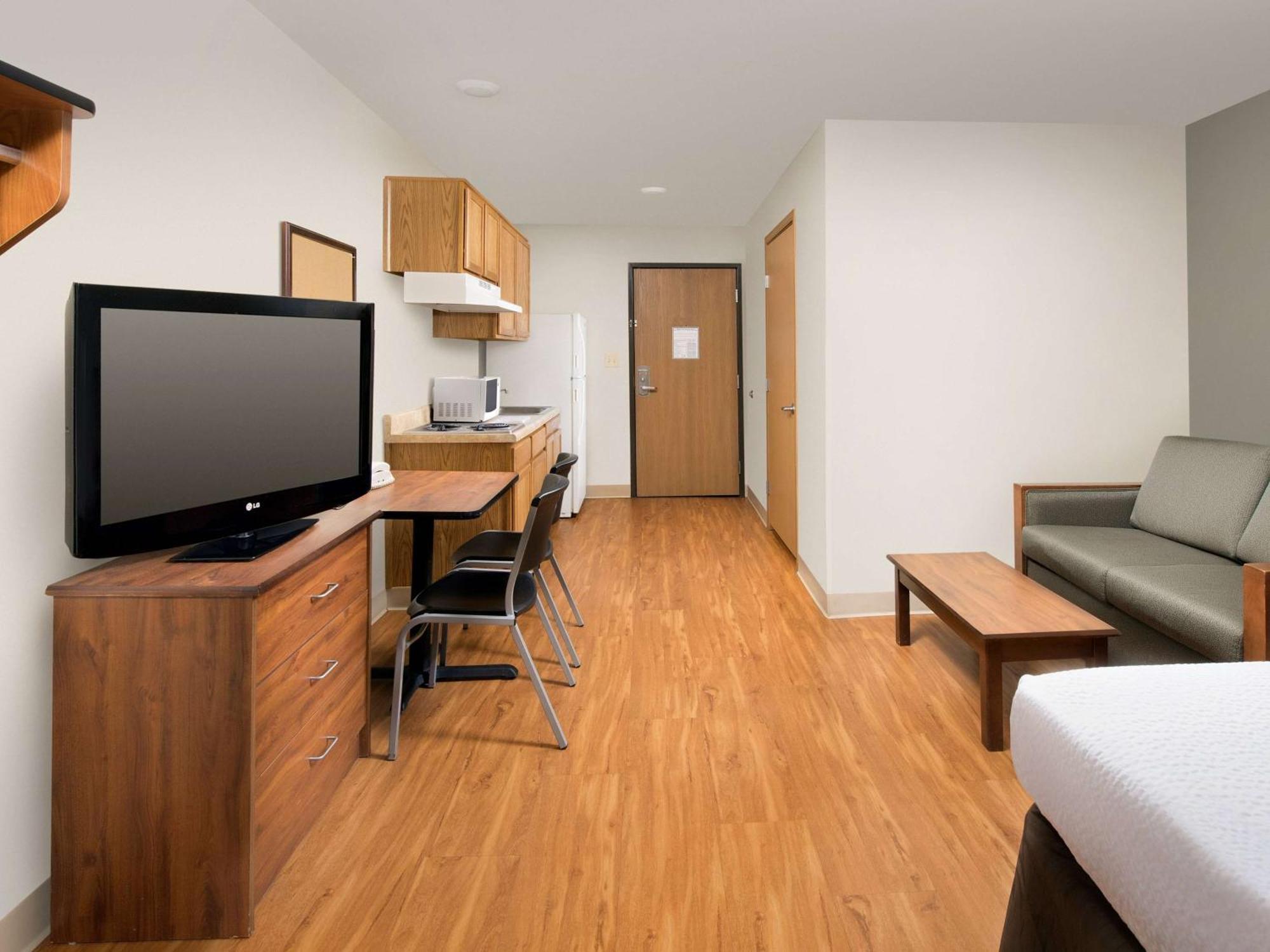 แวลู เพลซ เบนตันวิลล์ Hotel ภายนอก รูปภาพ